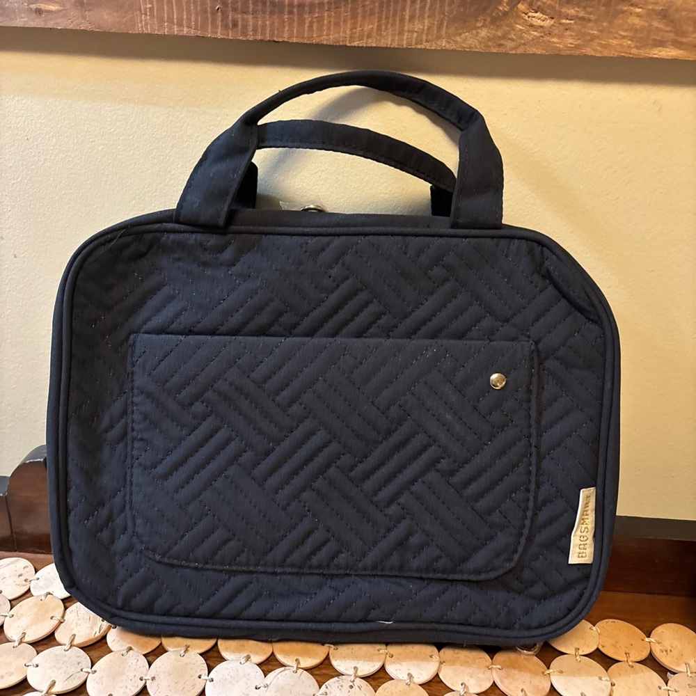 Bagsmart black Quilted Cosmetic Bag